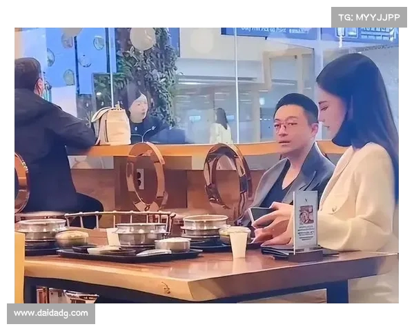 汪小菲马筱梅蜜月陪伴孩子,温馨互动让全家笑声不断(汪小菲和汪小敏) 汪小菲马筱梅蜜月陪伴孩子,温馨互动让全家笑声不断(汪小菲和汪小敏)